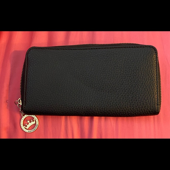 VTG Juicy Couture wallet authentic. - Picture 2 of 3